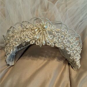 Elegant Pearl and Crystal Bridal Tiara